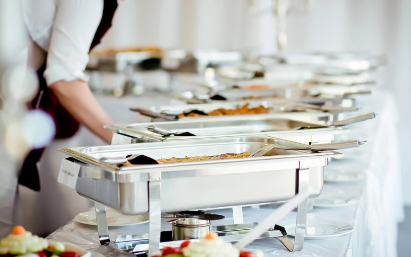 How Do I Start a Food Truck or Catering Service Dubai? 8 Steps to Success
