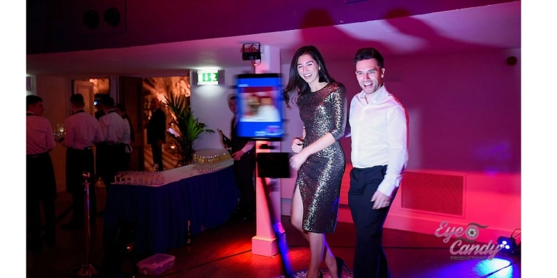 What Will Be The Need Of PhotoBooths To Make An Event More Remomerable?
