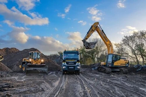 Reasons You Need a Tipper Truck Hire for Your Upcoming Projects