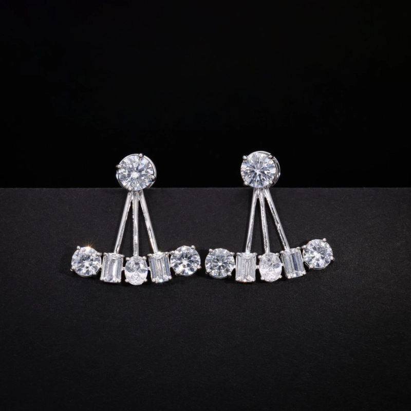 Lab Grown Diamond Earrings: Everyday Elegance Without the High Cost
