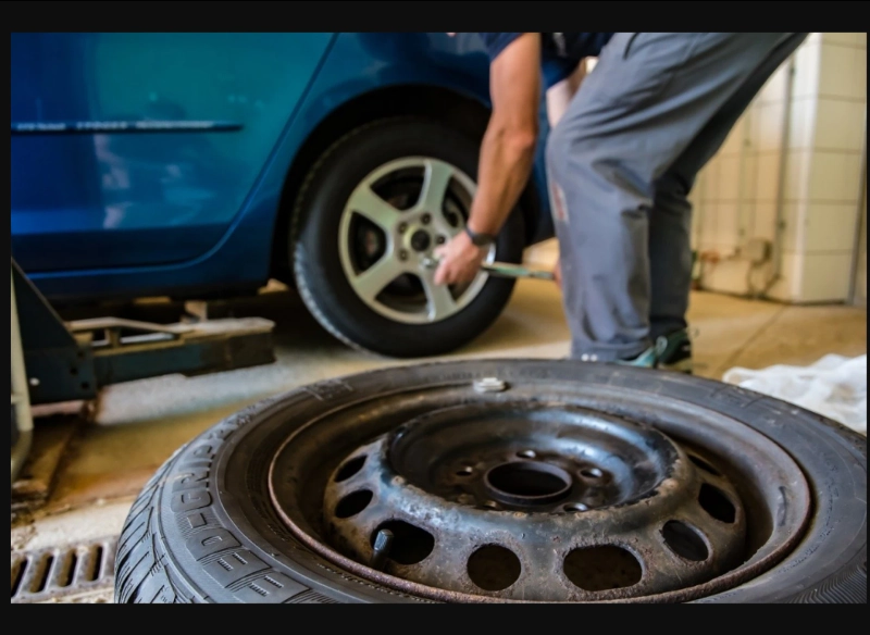 Can you change a tyre at home by yourself?