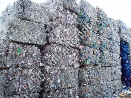 What Are The Benefits Of Using Waste Pet Bottle Scrap?