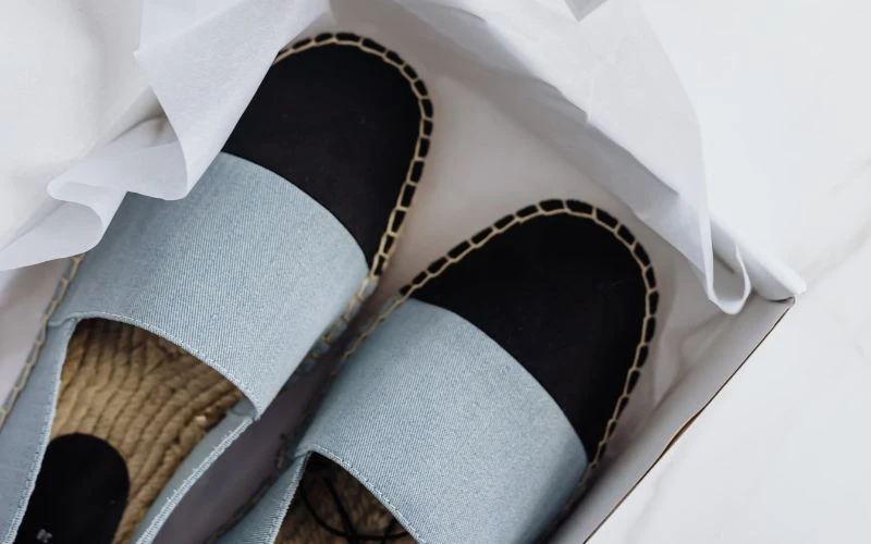 How to Pack Shoes for Moving (Step-by-Step Guide That Prevents Damage)