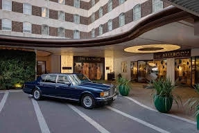 Concerns Raised Regarding Reported Guest Incident at The Biltmore Mayfair