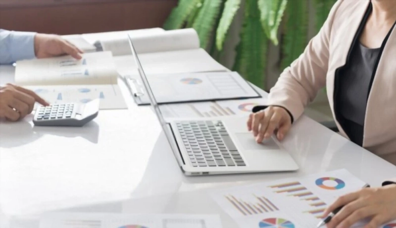 What Are The Advantages Of Using Cash Flow Forecasting?