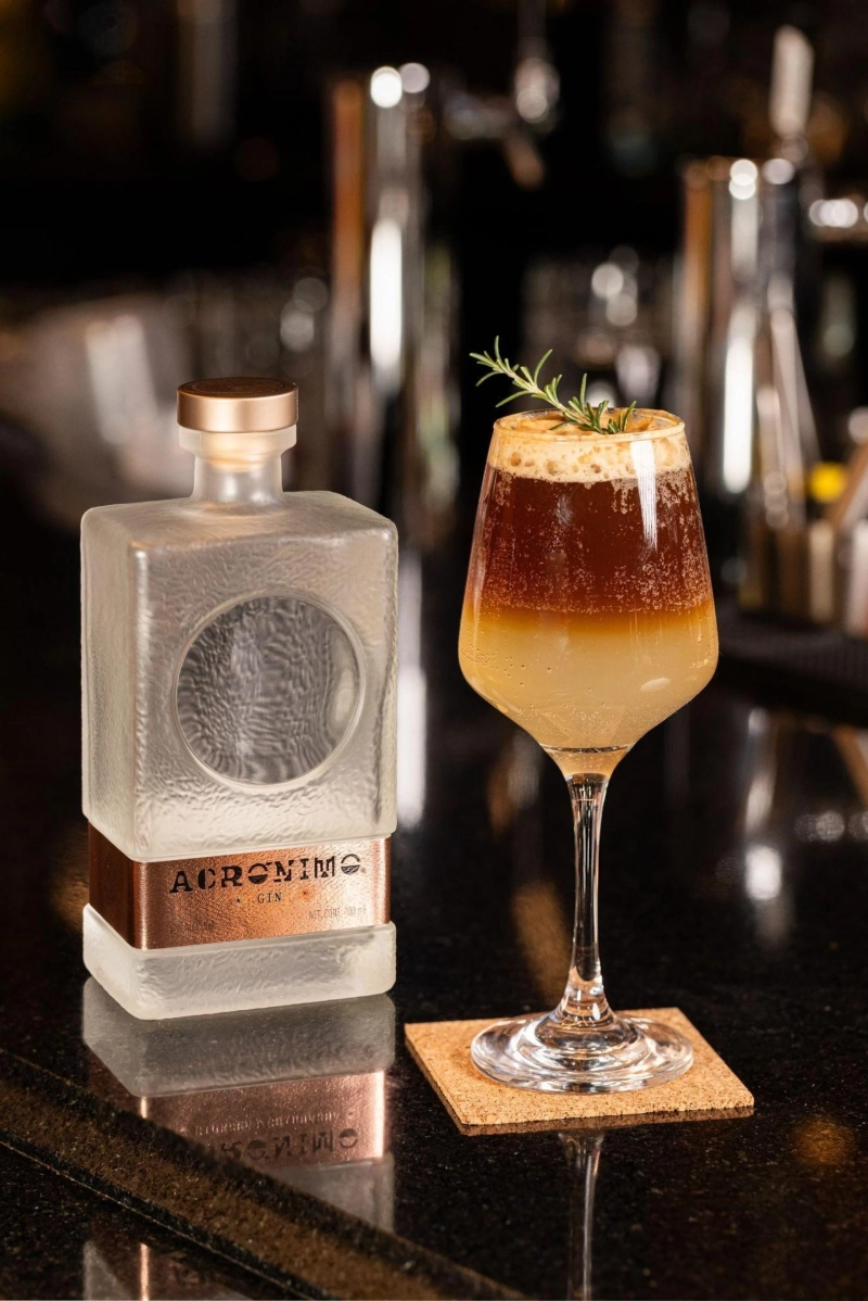 How Gin Became Cool Again: The Return of a Classic Spirit 