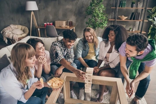 What to Expect in Your College Dorm Party?