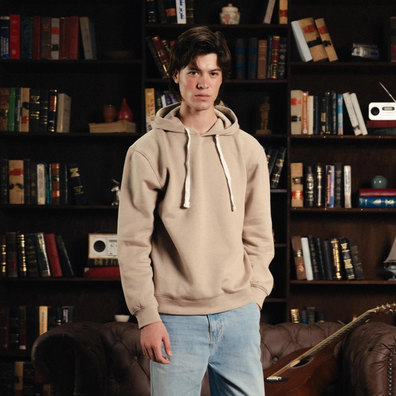 Men Hoodies – A Winter Essential for Comfort and Style