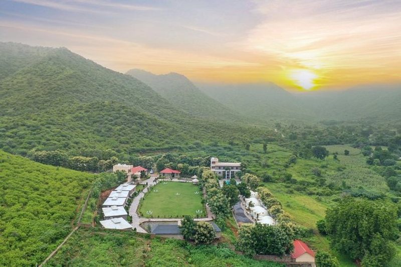 Embrace the Magnificence: Immerse Yourself in Udaipur's Rich Heritage at Kavish Hotels & Resorts