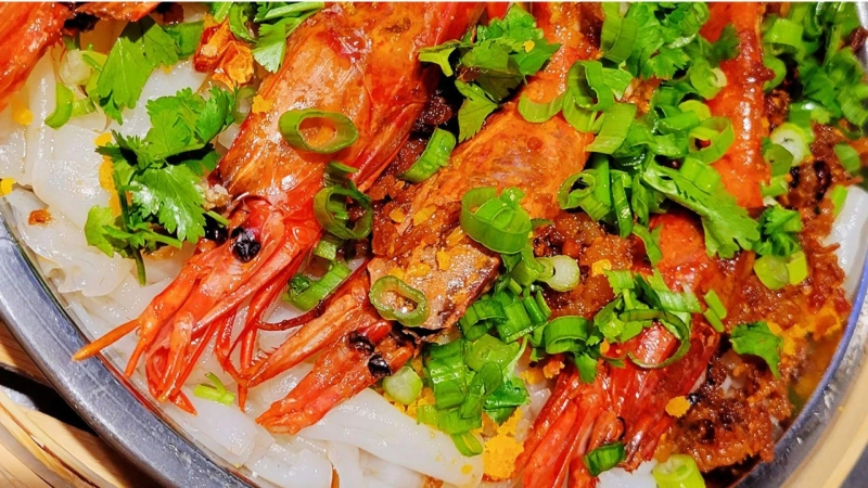 How Has Chinatown Food in Manhattan Evolved Over the Years?