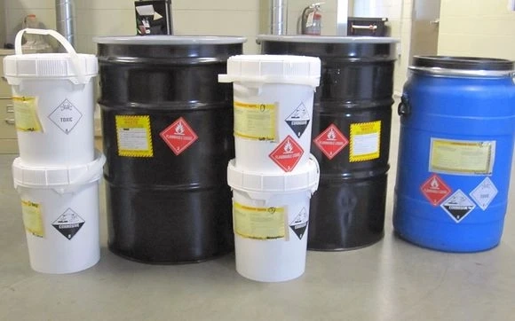 4 Reasons Why Dry Cleaners and Lab Packaging Services Are Necessary