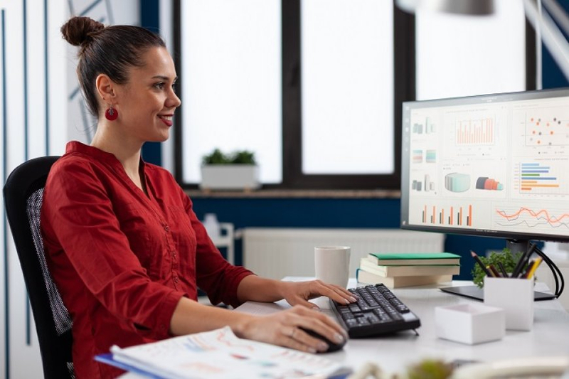 Skills and Education Needed to Pursue a Career as a Big Data Analyst