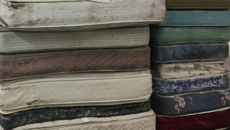 How to tell if your mattress is old or should be replaced