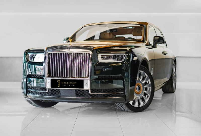 Experience Luxury with the RR-Phantom – Rent a Rolls Royce in Dubai with MK Rent A Car