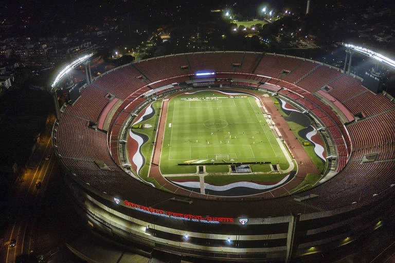 Maioria dos atletas em SP é favorável à volta do futebol, diz sindicato