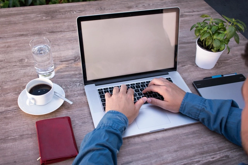Ossom: Empowering Your E-commerce Success with Shopify