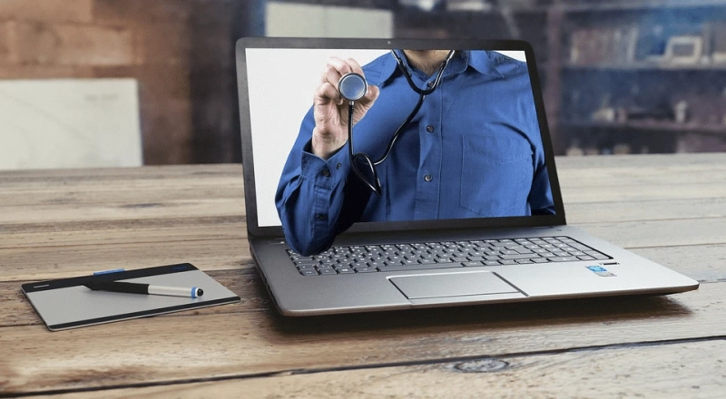 Common Summer Health Issues and When an Online Doctor will Suffice