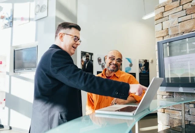 How IT Support Improves Productivity in Small Offices?