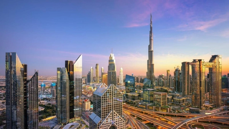 Shopping Paradise: Where to Splurge & Save in Dubai