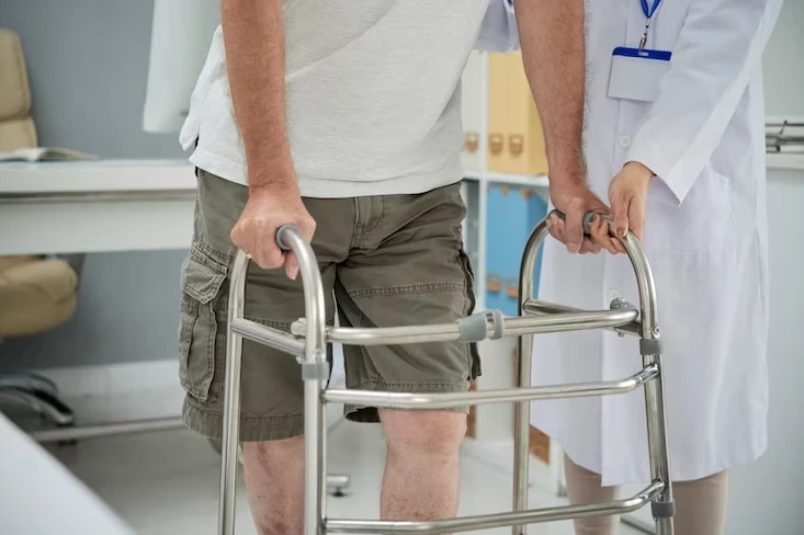 Quick Relief and Holistic Care: Ortho Walk-In Clinic in Brickell and Chiropractic Adjustment Therapy in Ft. Lauderdale
