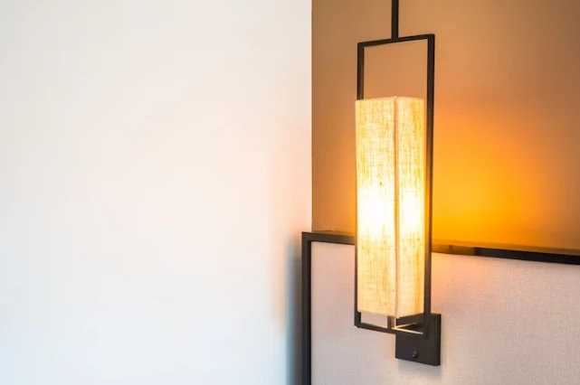 5 Plug-In Wall Sconces Interior Designers Love