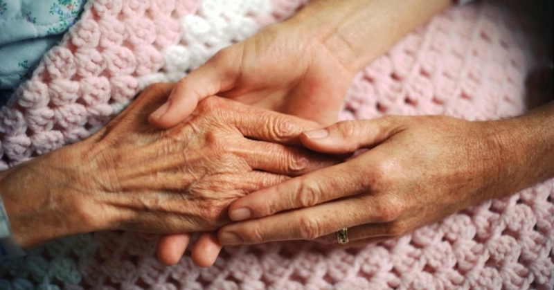 Around-the-Clock Care in Orange: Is 24 Hour Home Assistance the Right Choice?