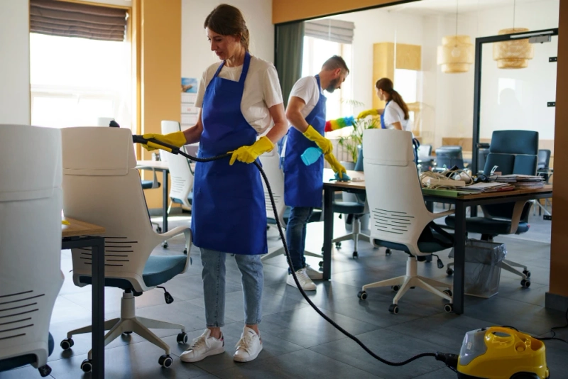 Why Professional Cleaning Services Are Essential for a Healthy Workplace