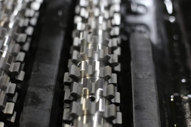 Why You Should Use Industrial CNC Milling Machines?