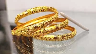 5 Smart Ways Women Can Use Gold Loans to Meet Financial Goals