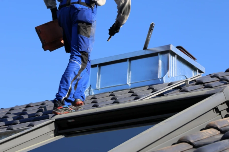 What to Know Before Hiring a Roofer in Oklahoma