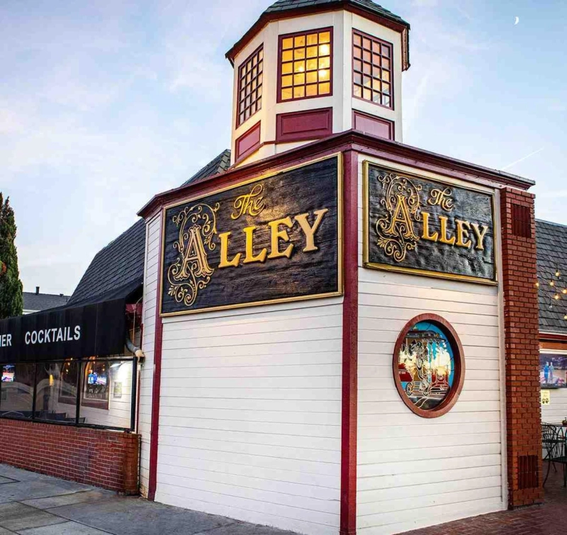 Discovering the Best Seafood in Newport Beach, CA