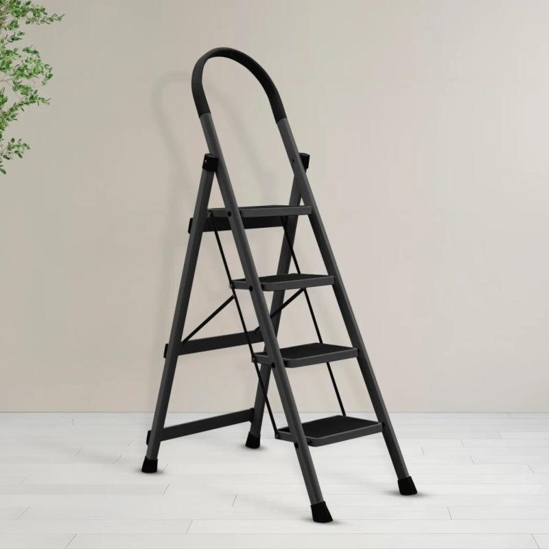 How to Maintain a Step Ladder for Safe and Reliable Use