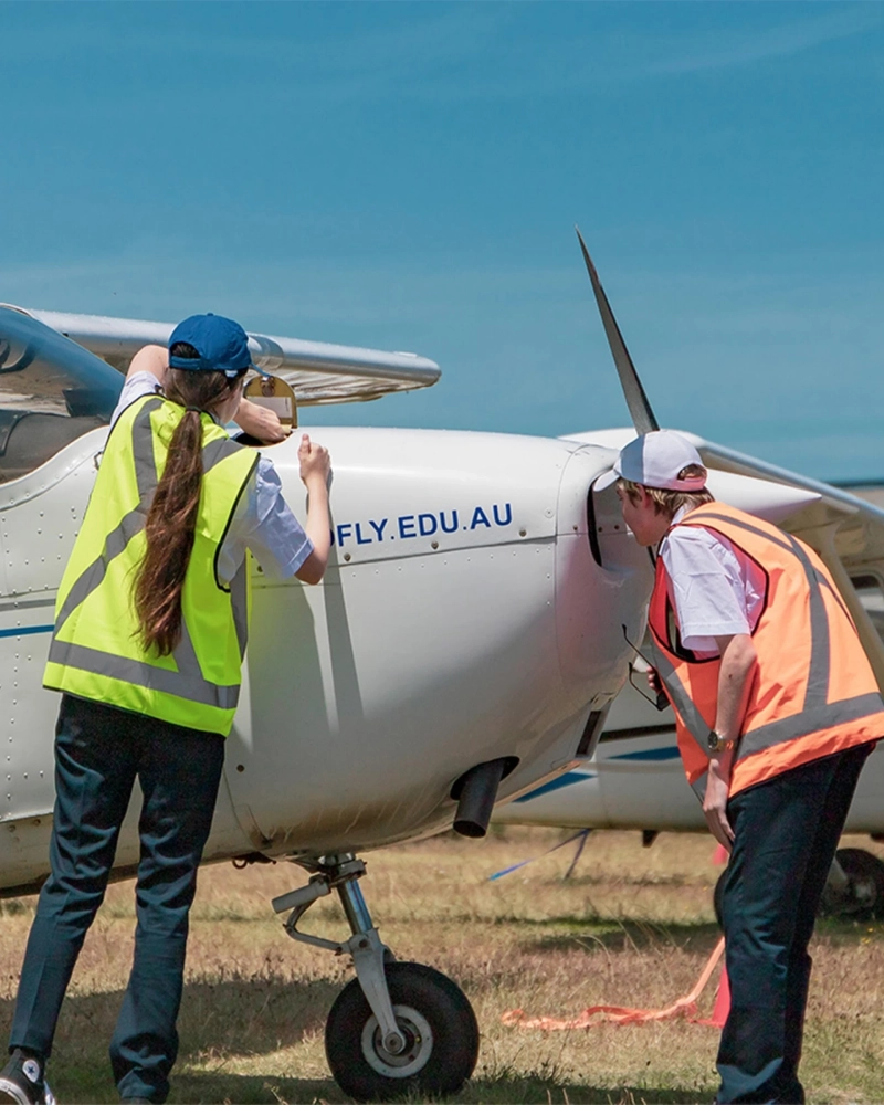 Aircraft Ice Protection Systems: De-icing, Anti-icing, and Their Operational Limits