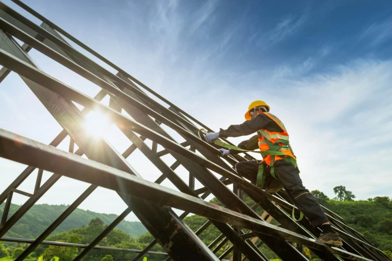 Local Experts: How Venice, Florida Roofers Go Above and Beyond for Their Clients