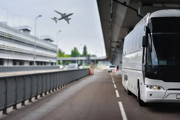 Riyadh to Dammam VIP Bus & King Khalid International Airport Transfers Service