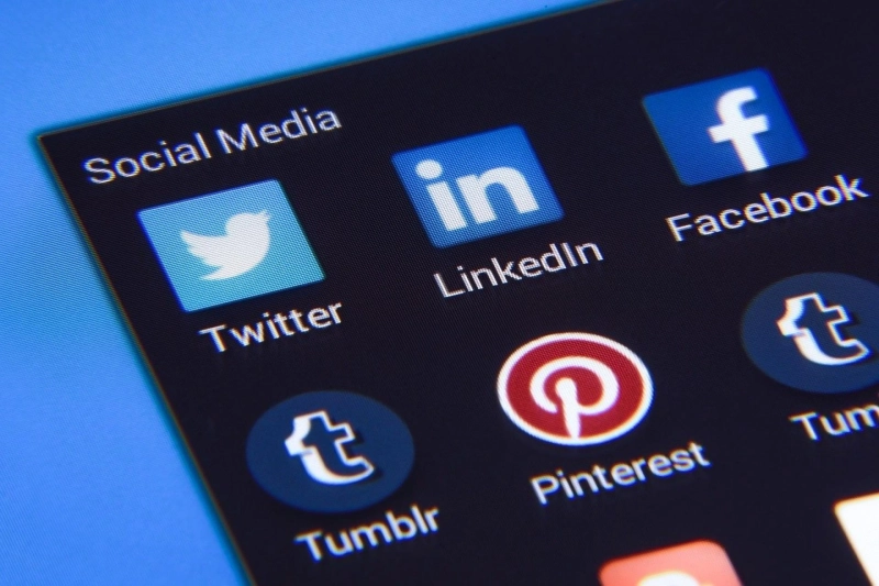 Recruiting for Small Business Using LinkedIn