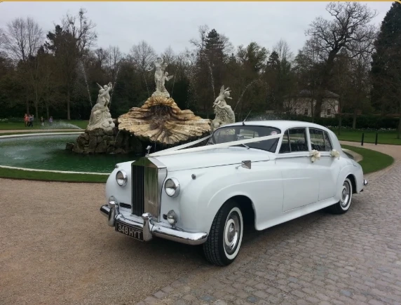 How To Step Into Prom in Style