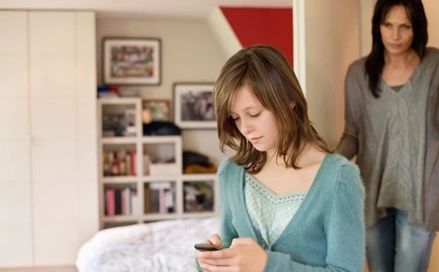 Are There Any Ethical Guidelines for Spying on a Teenager?