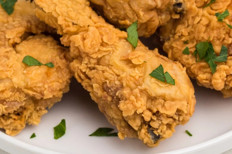 Expert Tips for Reheating KFC Chicken to Maintain Its Crunch