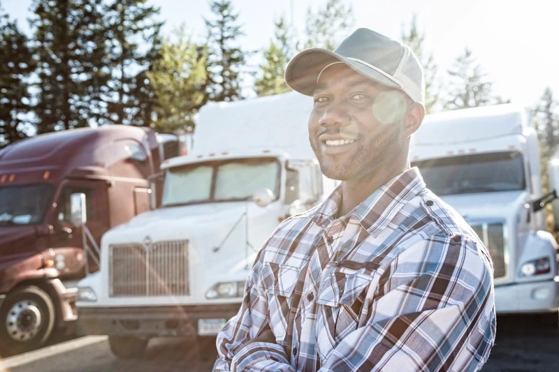 The Benefits of Bundling Trucking Insurance Policies