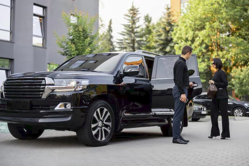 Transportation Cashiers in Premium and Group Travel Services