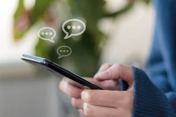 Do AI Girlfriend Apps Offer Voice or Video Chats?