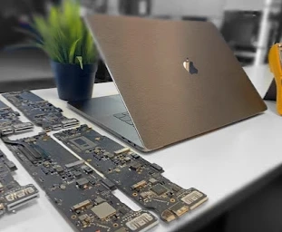 Lucknow’s Lifeline for MacBook Users: Discover iDestiny’s Expert Apple Service Solutions