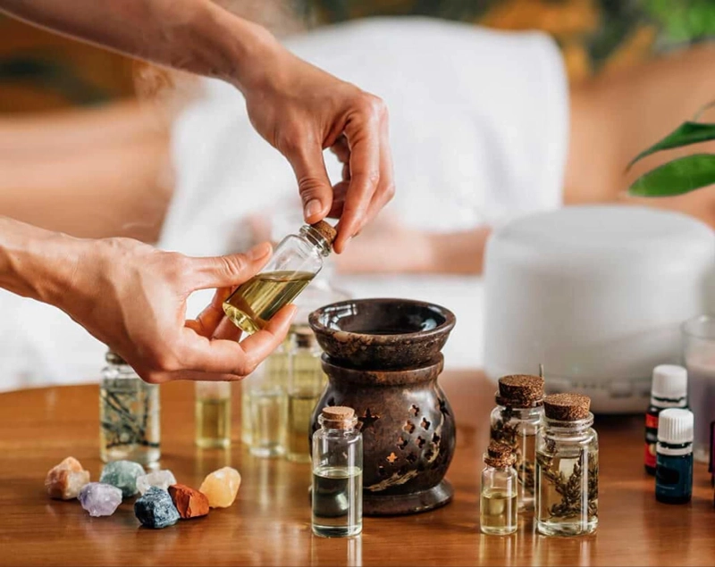 Relax, Refresh, and Rejuvenate with Juhu’s Top Aromatherapy Services