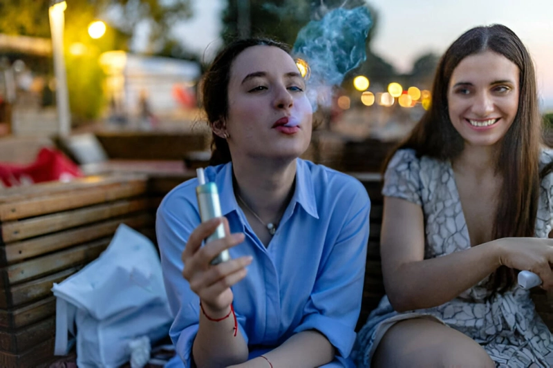 Top Reasons Vapers Are Switching to IGET Vapes