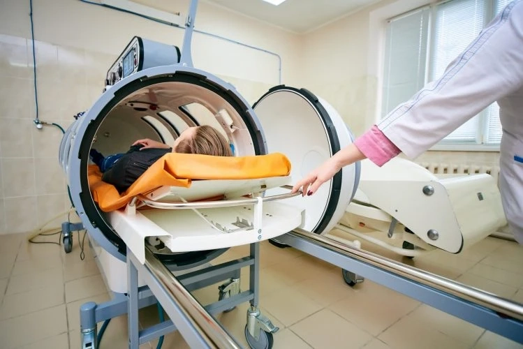 Wie Hyperbare Sauerstofftherapie Fatigue-Syndrom lindern kann: Häufig gestellte Fragen (FAQs)
