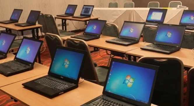 Future-Proof Your Hustle: Why Renting Your Laptop is the Smartest Power Move of 2026