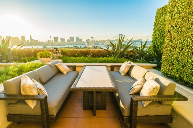 Modular Sofa Sets: Flexible Outdoor Layouts for Busy Hotels