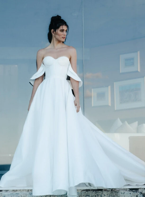 Things To Remember For Your Flared Wedding Dress Fitting