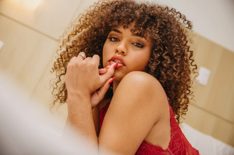 The Style Code: Embracing Volume, Texture, and Movement in Modern Hair